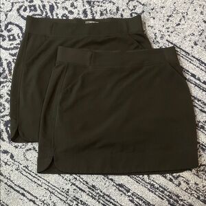 SET OF 2! 32 Degrees Ladies Black Golf Skort w/pockets and built in shorts! Sz S